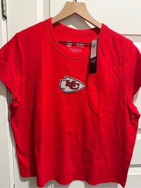 NWT Women’s NFL Apparel Kansas City Chiefs Babydoll T-Shirt! Size XXL… Cute!!!